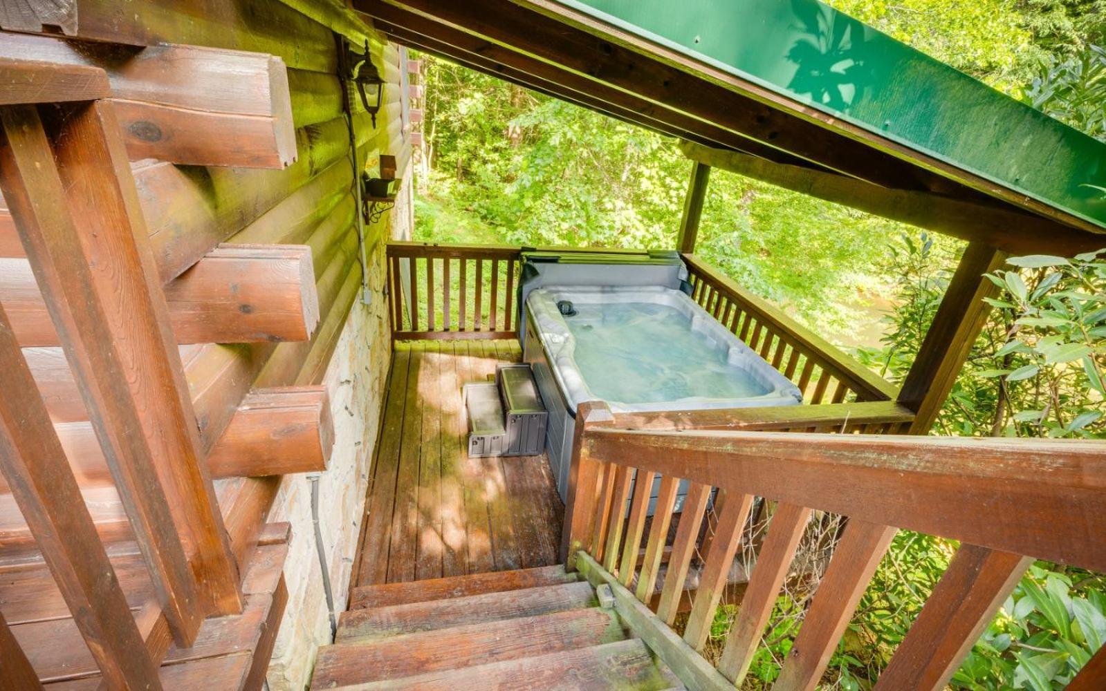Hugs N Kisses Pool Table Hot Tub Pool Table Community Pool Close To Downtown Gatlinburg Buitenkant foto